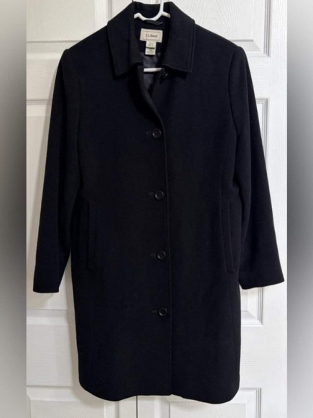 L.L. Bean Women’s Coat Black Cashmere Wool Single Breasted Mid Length size 12 P